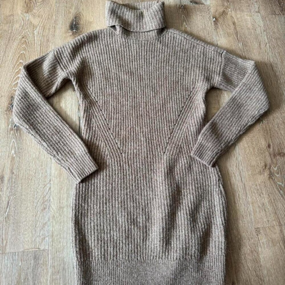 Abercrombie & Fitch Tan/Beige Turtleneck sweater dress Size XS